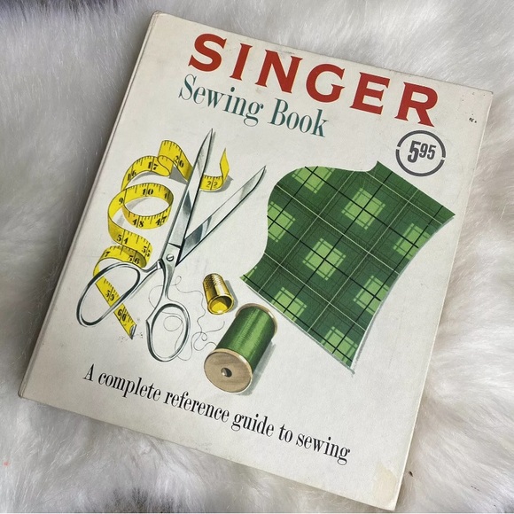 Vintage 1954 SINGER Sewing Reference Guide Binder